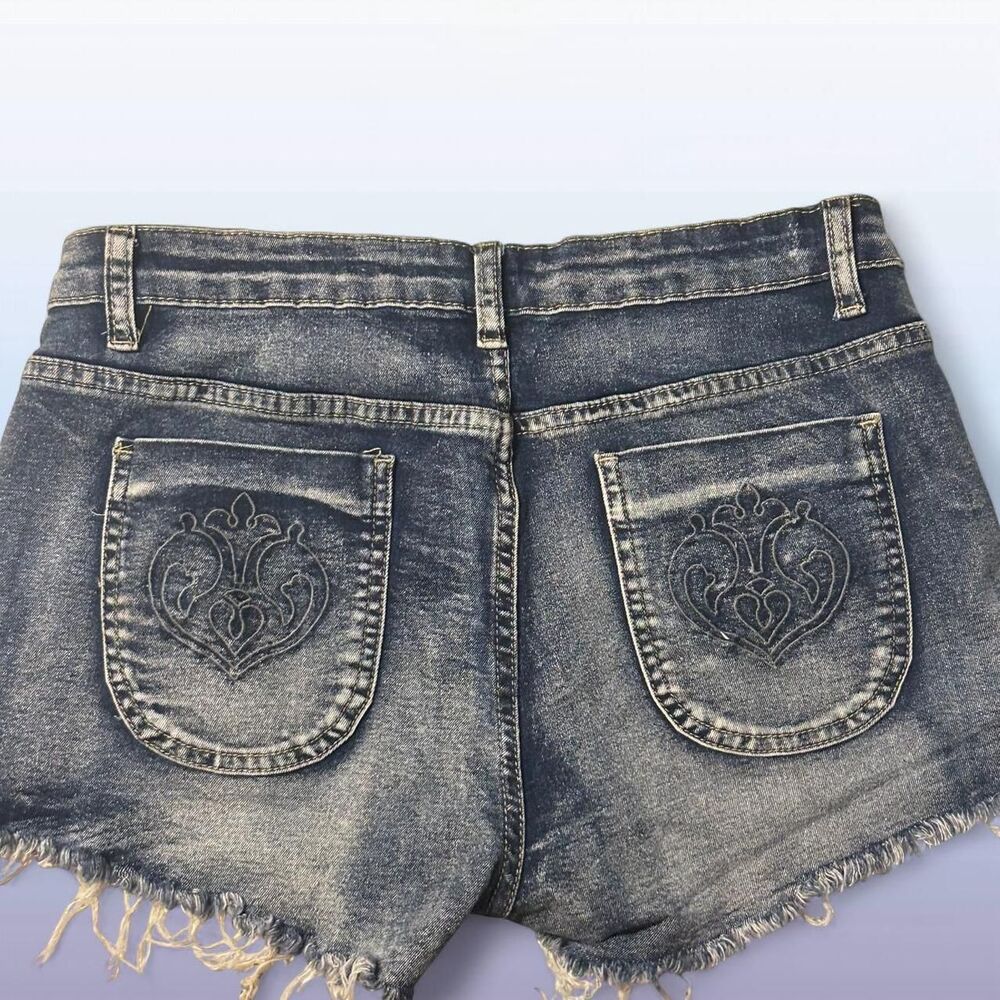 Low Rise Shorts - Picture 2 of 3